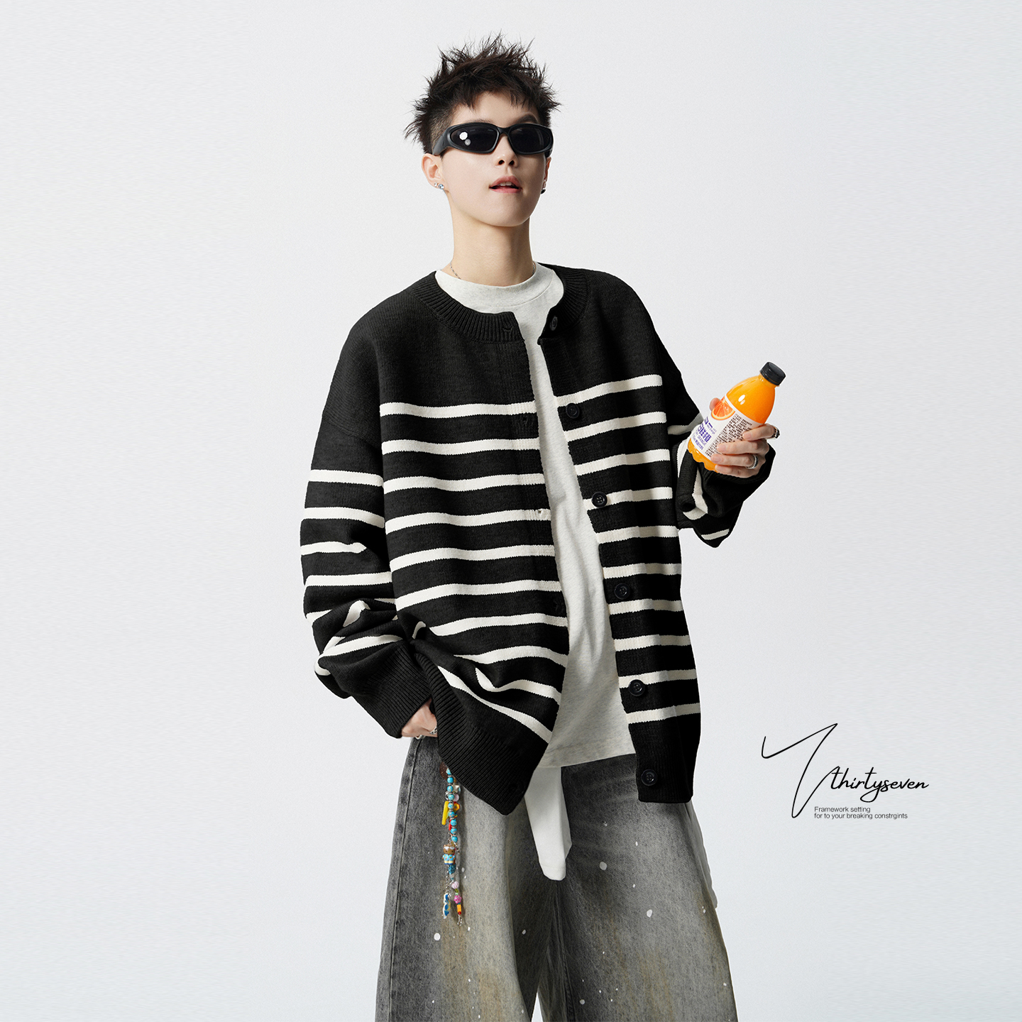 美式复古黑白开衫毛衣