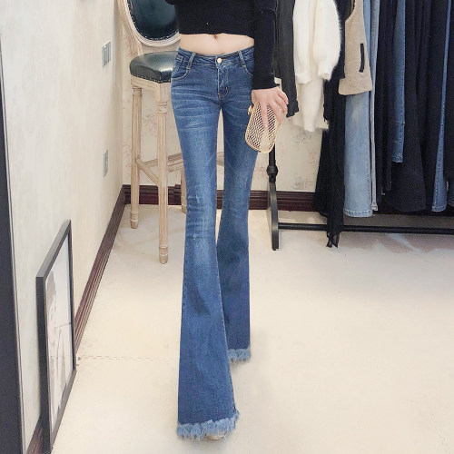 新品低腰提臀毛边大喇叭牛仔裤女