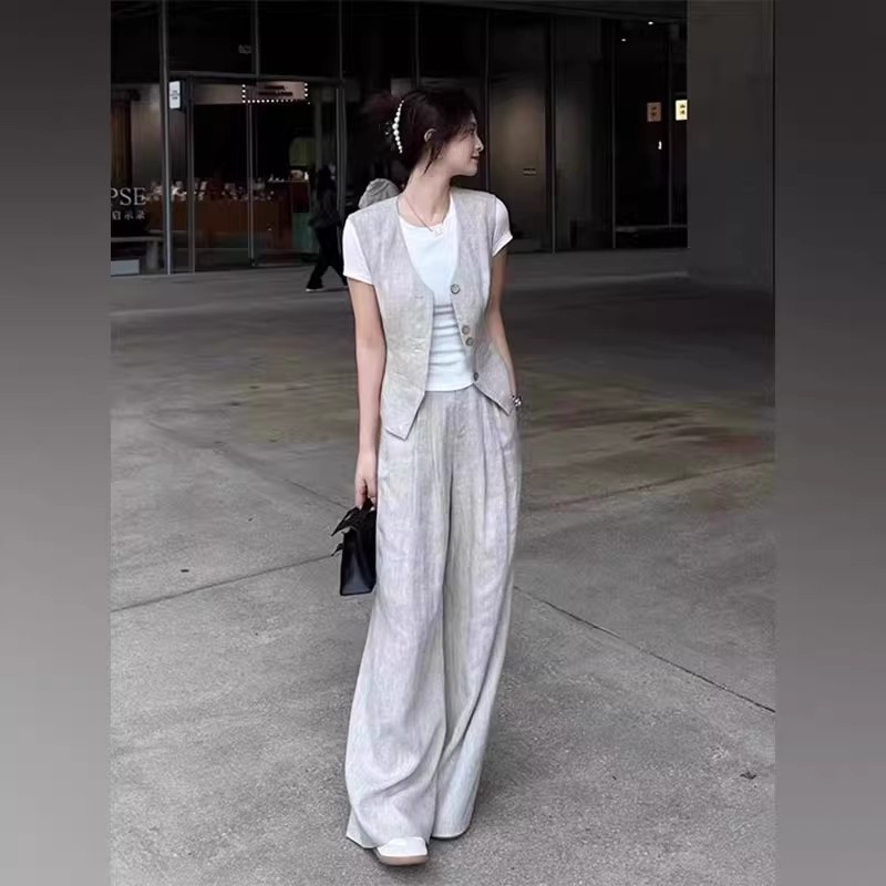 小香风职业套装2026夏季干练气质女装高级感灰色马甲阔腿裤三件套