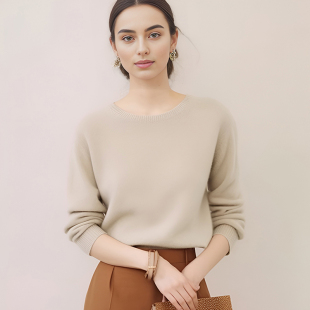 圆领绵羊毛针织衫 Petit Bari