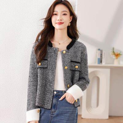 小香风外套女秋装女款2024年新款爆款气质高级感羊毛针织开衫外搭