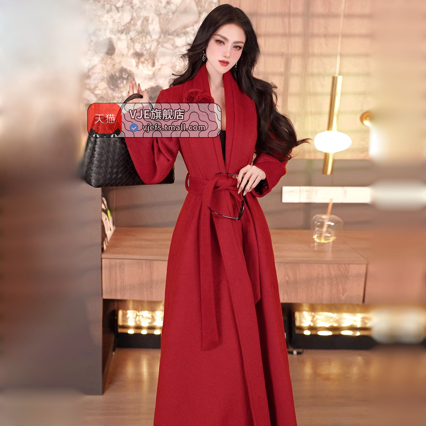 VJE冬季法式翻领褶皱气质大衣2025新款干练宽松型加厚过膝长外套,女装/女士精品,风衣,淘宝优惠券,粉丝福利购,淘宝优惠卷