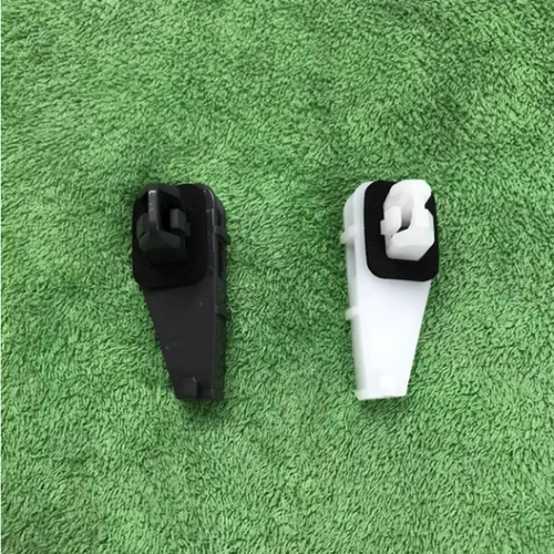 丰田锐志后保险杠固定卡扣卡子