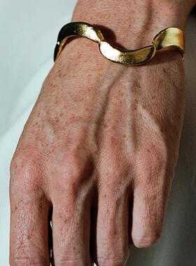 925银厚镀金原创设计开口手镯