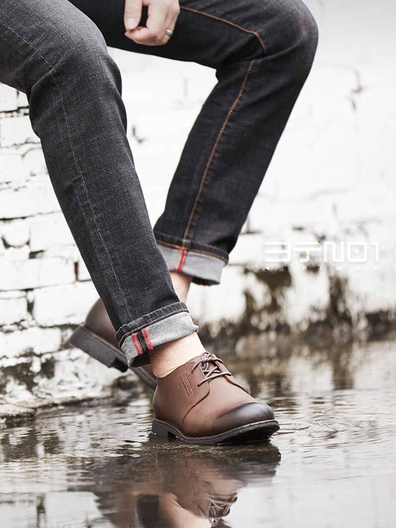 가을 겨울 남성용 고무신을 여는 것을 두려워하지 않고 손으로 꿰매는 복고풍 캐주얼 작업복 스타일 내마모성 1층 소가죽 남성용 신발