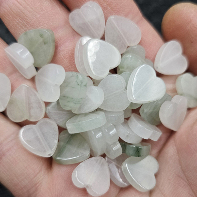 天山翠爱心玉石散珠石英岩玉绿飘花心形手链项链耳环发簪配件配饰