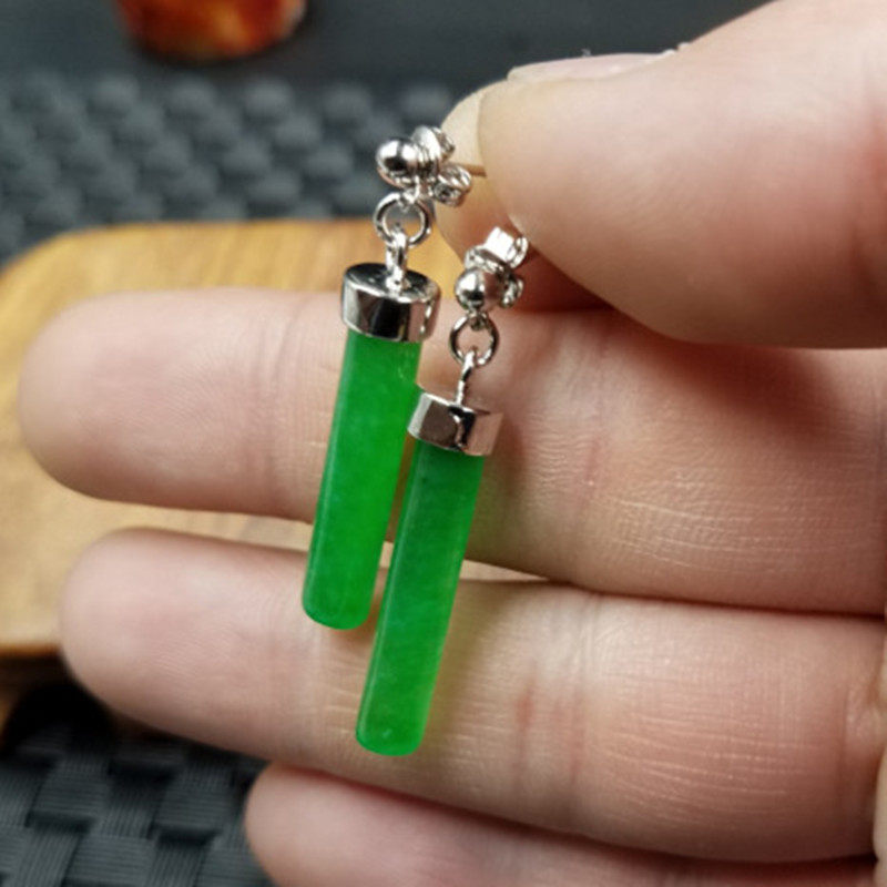 新款精美天然玉石台湾碧玉圆柱耳钉绿色石英岩玉耳钉玉石耳坠耳环在类目 珠宝/钻石/翡翠/黄金, 其他天然玉石, 耳饰中 - 来自Buy2taobao.com提供专业的淘宝代购服务