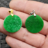玉石挂件翠玉干青无事牌挂件阳绿圆形无字牌吊坠满绿玉挂件项链坠