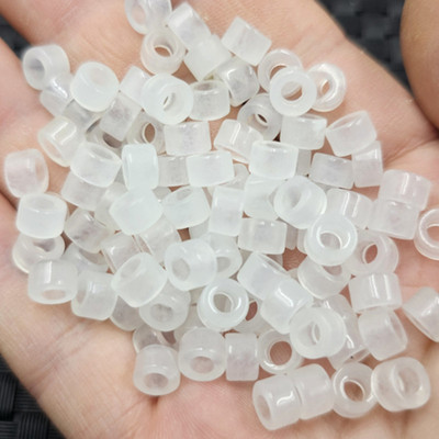 新疆和田白玉石英岩玉大孔路路通