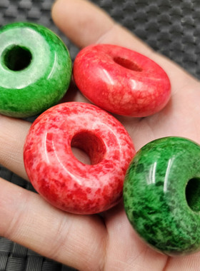 翠绿干青平安扣玉石挂件