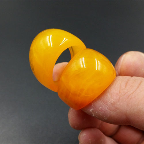 新款高档精美琥珀蜜蜡水滴戒指