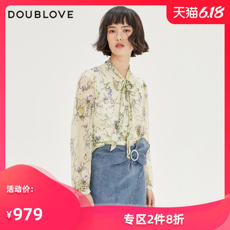 商场同款DOUBLOVE贝爱2020春夏新款蝴蝶系带桑蚕丝印花套头衬衫