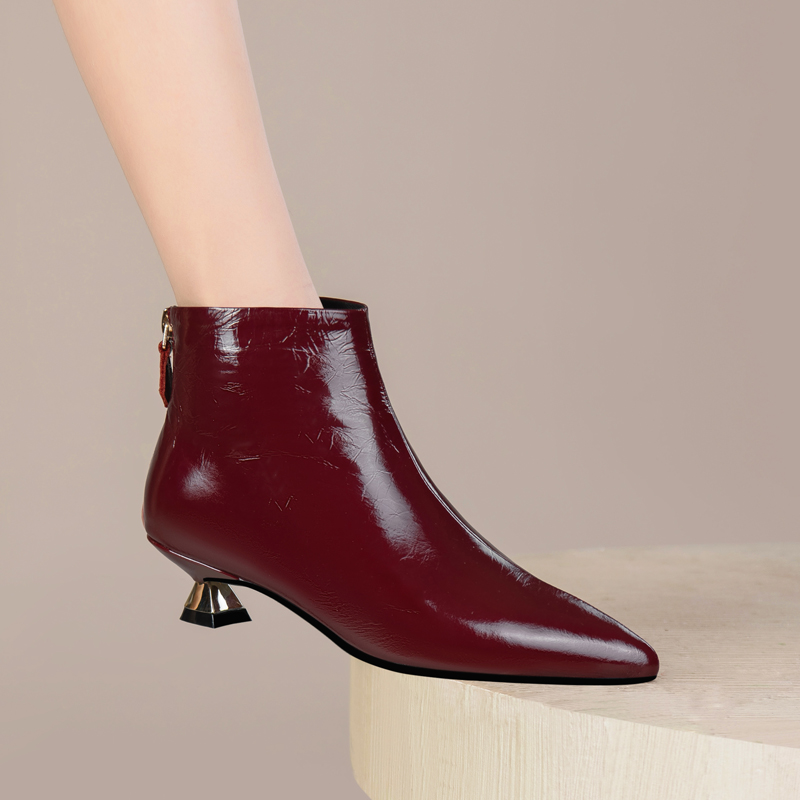 优质头层牛漆皮 舒适低跟 Z312