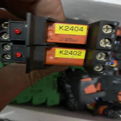 进口泰科SCHRACK继电器RT424024（24V(议价）