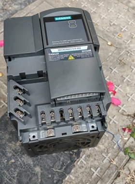 出售一台西门子Micromaster 440变频器，型号为6 议价