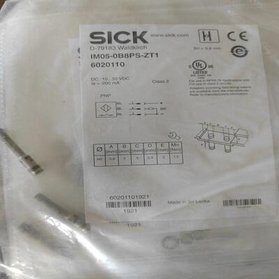 德国西克 SICK 光电开关1069072圆柱型反(议价）