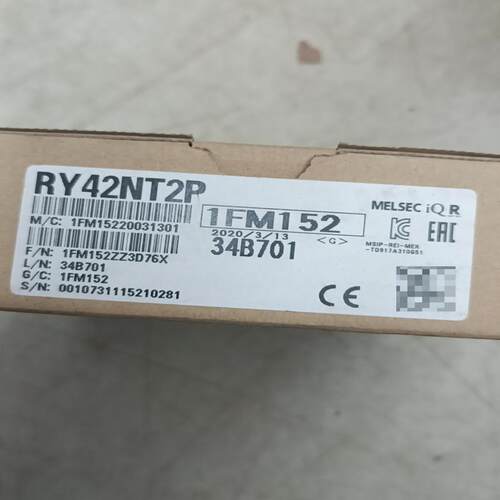 三菱 输出模块 RY42NT2P 原包装未拆封  数(议价）