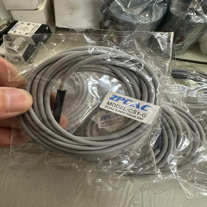 ZPCAC磁性开关CS1-G，DC/AC 5-240(议价）