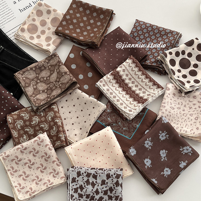 美拉德风棕色波点小方巾女2025春夏新款气质百搭装饰包头发带领巾