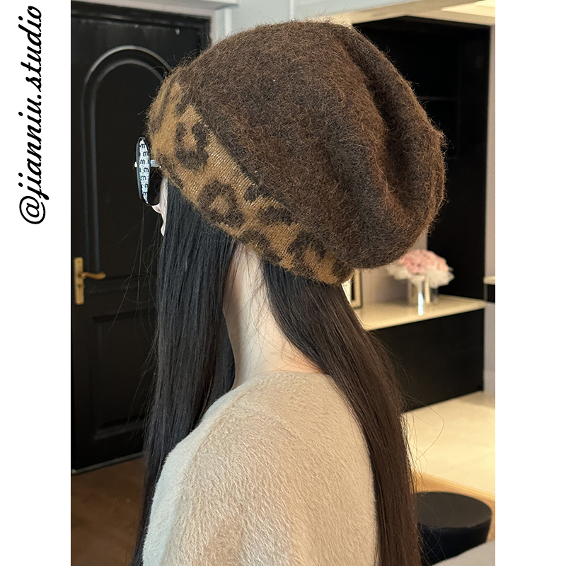 美拉德拉毛复古豹纹边针织堆堆帽女秋冬大头围显脸小保暖护耳冷帽