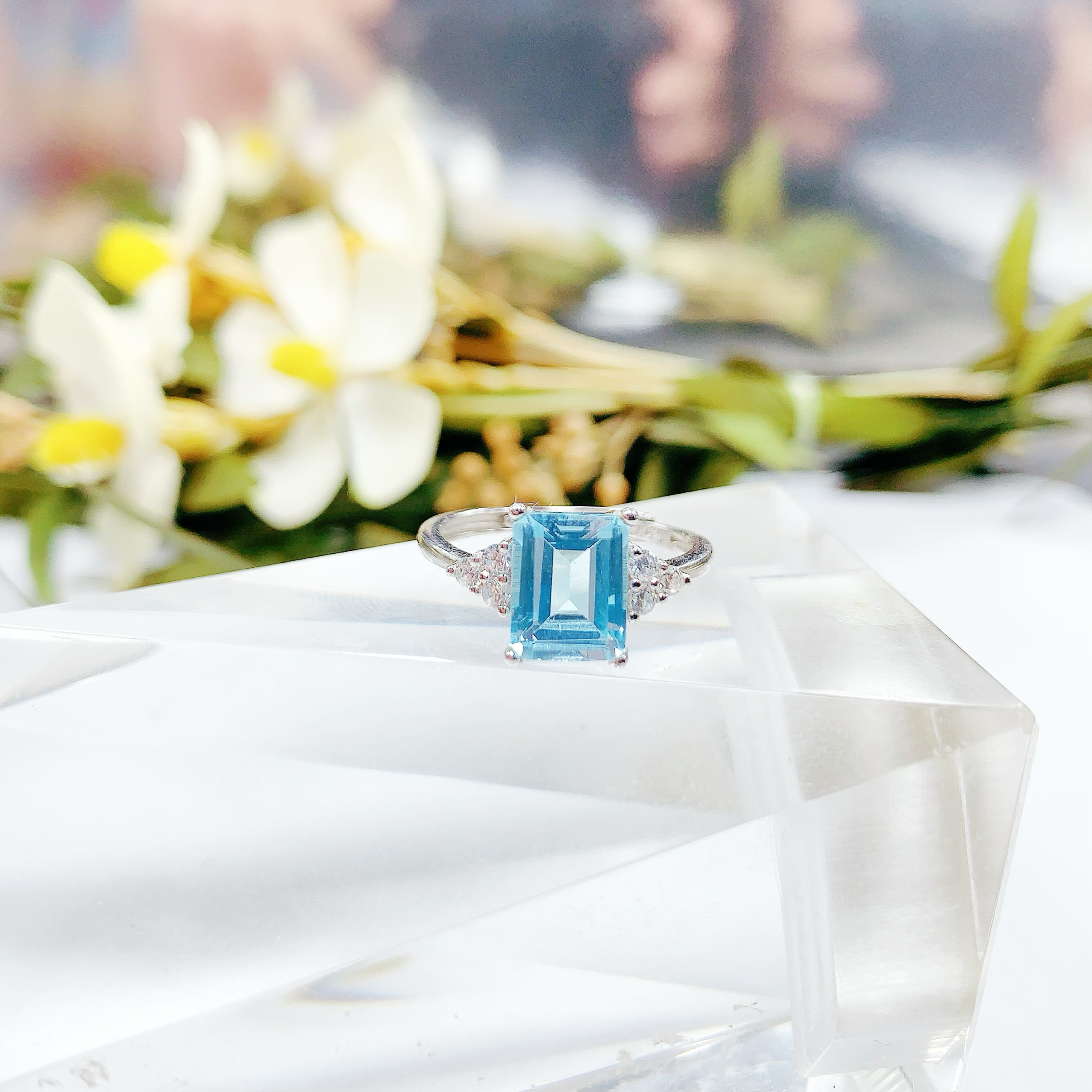 天然托帕石戒指女925银镀18K金镶嵌时尚个性简约百搭送女友礼物