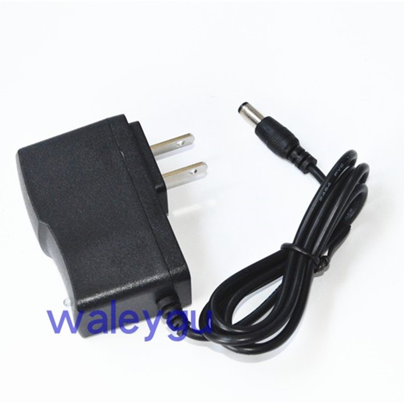 誉虎 YK-666 999 888 A5超亮锂电手提灯探照灯 手电筒 电源充电器