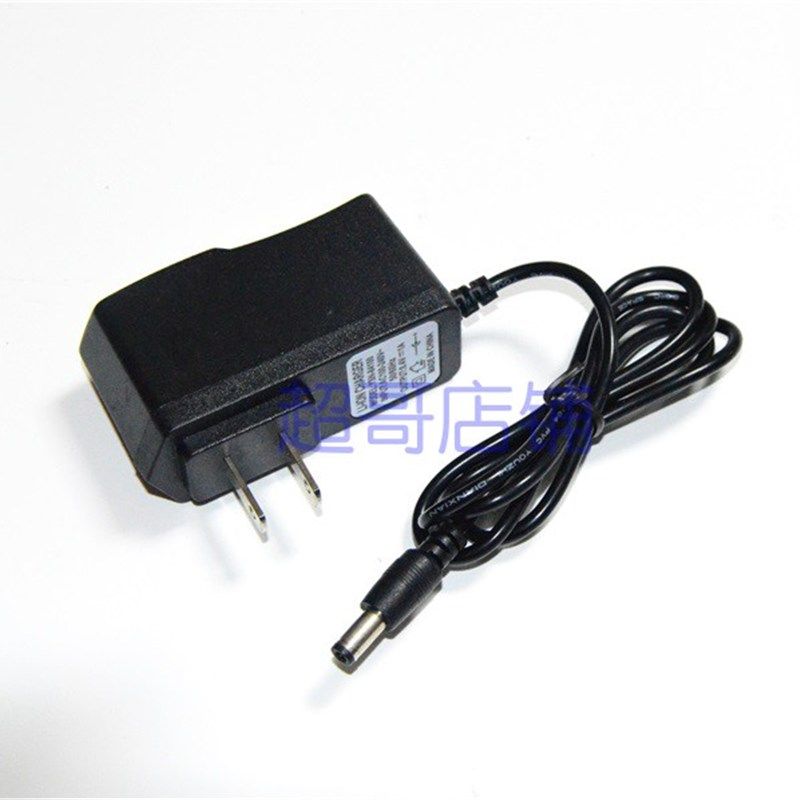 LVZI 侣字 LZ-1822 数码强光多功能LED探照灯 充电器 DC 移动照明,户外/登山/野营/旅行用品,充电器,淘宝优惠券,粉丝福利购,淘宝优惠卷