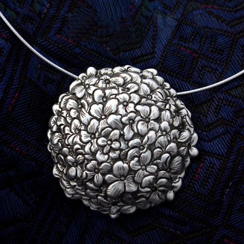 喜月手工纯银饰品原创设计定制复古高浮雕99足银绣球花吊坠项坠女