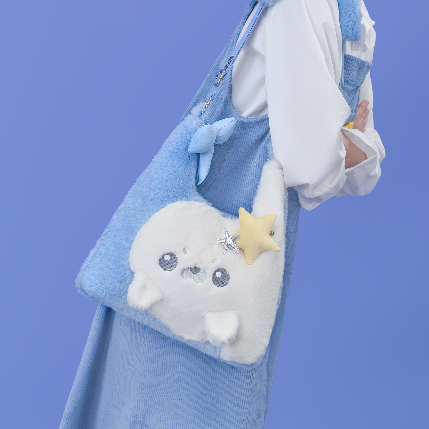 茶茶原创冬季新款毛绒海豹玩偶公仔包少女可爱轻便单肩斜挎托特包