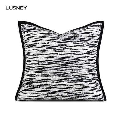 样板房沙发抱枕LUSNEY/莱斯妮
