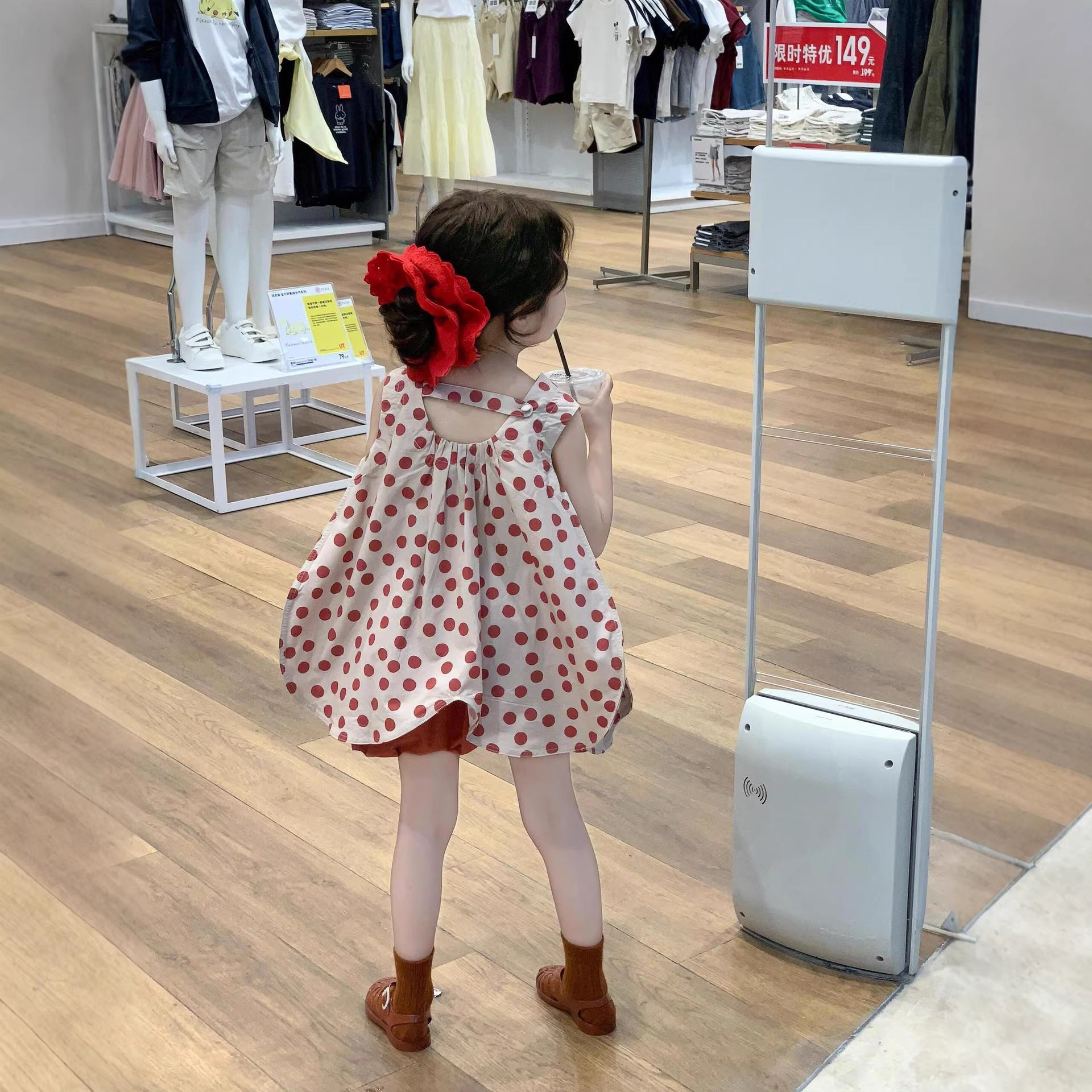 TOTObaby2026夏装 新款女童甜美波点花瓣娃娃背心花苞短裤两件套