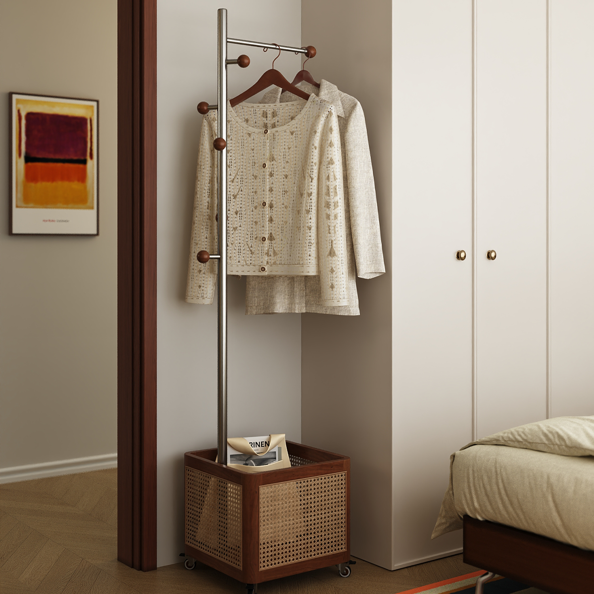 落地实木挂衣架主卧衣帽架