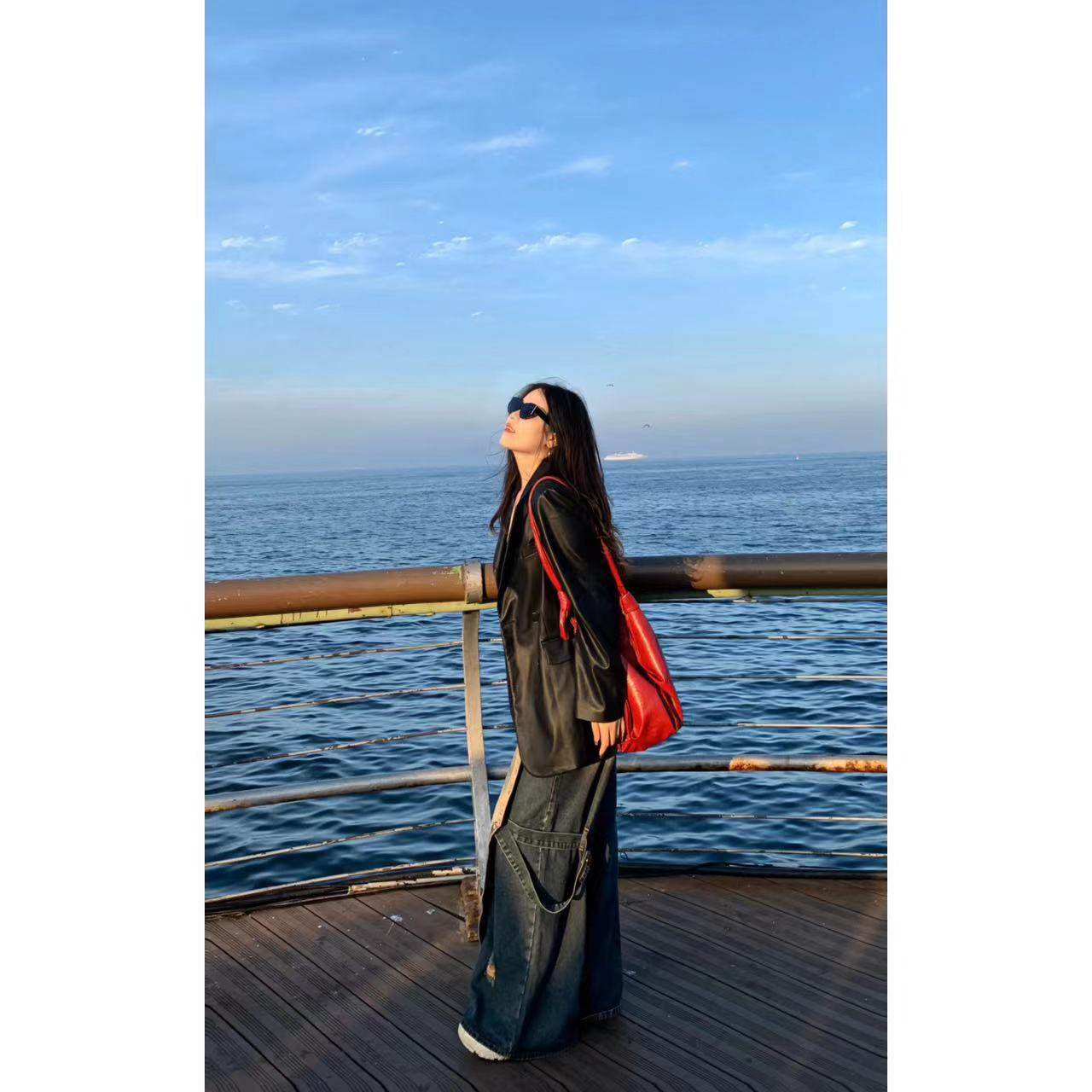 爆款网红休闲大码PU皮衣西装外套春秋新款韩系宽松胖mm200斤西服,女装/女士精品,常规大码外套,淘宝优惠券,粉丝福利购,淘宝优惠卷