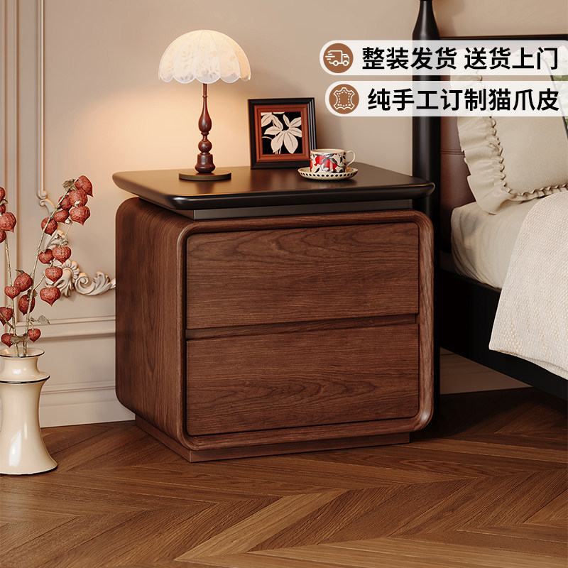 ENF级实木芯板材床头柜图片