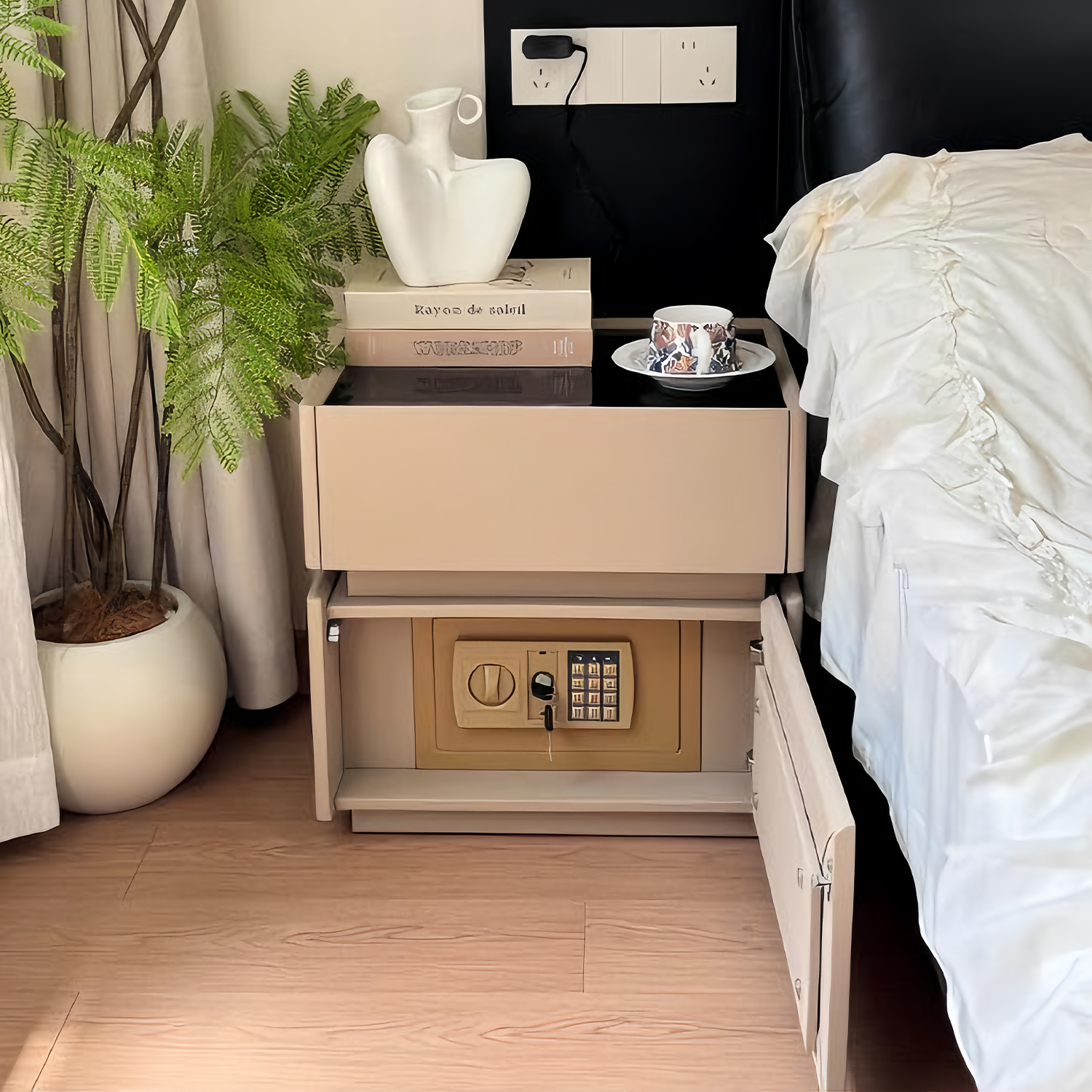 蔓斯菲尔全实木床头柜保险箱一体