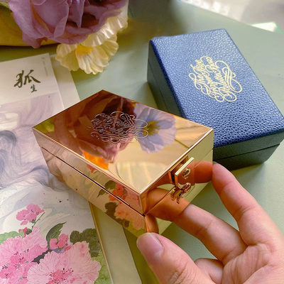 国产黄铜水彩盒颜料盒旅行写生黄铜水彩空盒便携可定制颜料调色盒