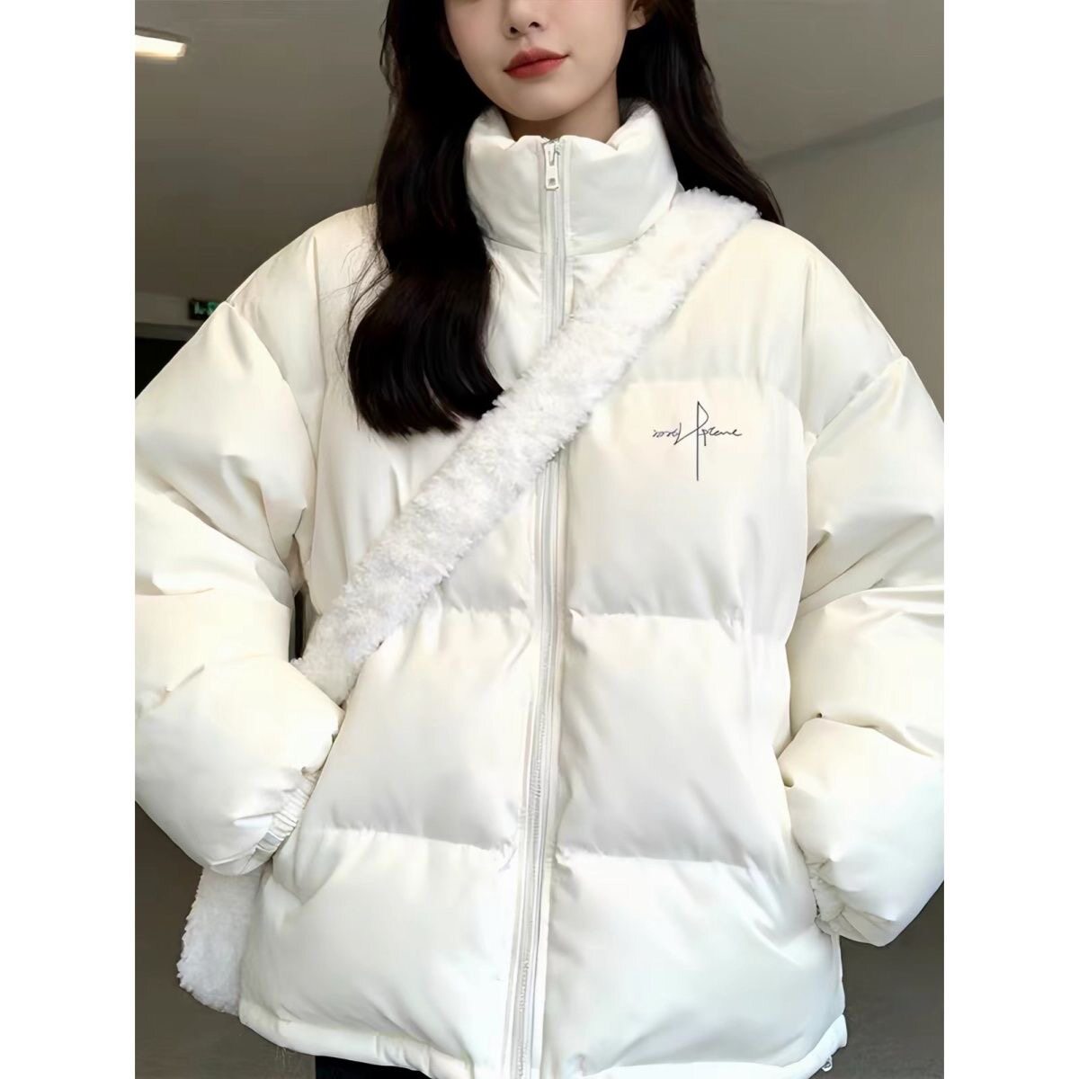 白色立领羽绒棉服女秋冬新款初中高中学生保暖加厚面包服外套棉袄