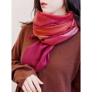 轻盈软糯气质红色围巾拼色薄款山羊绒围巾女式洋气上档次长款披肩