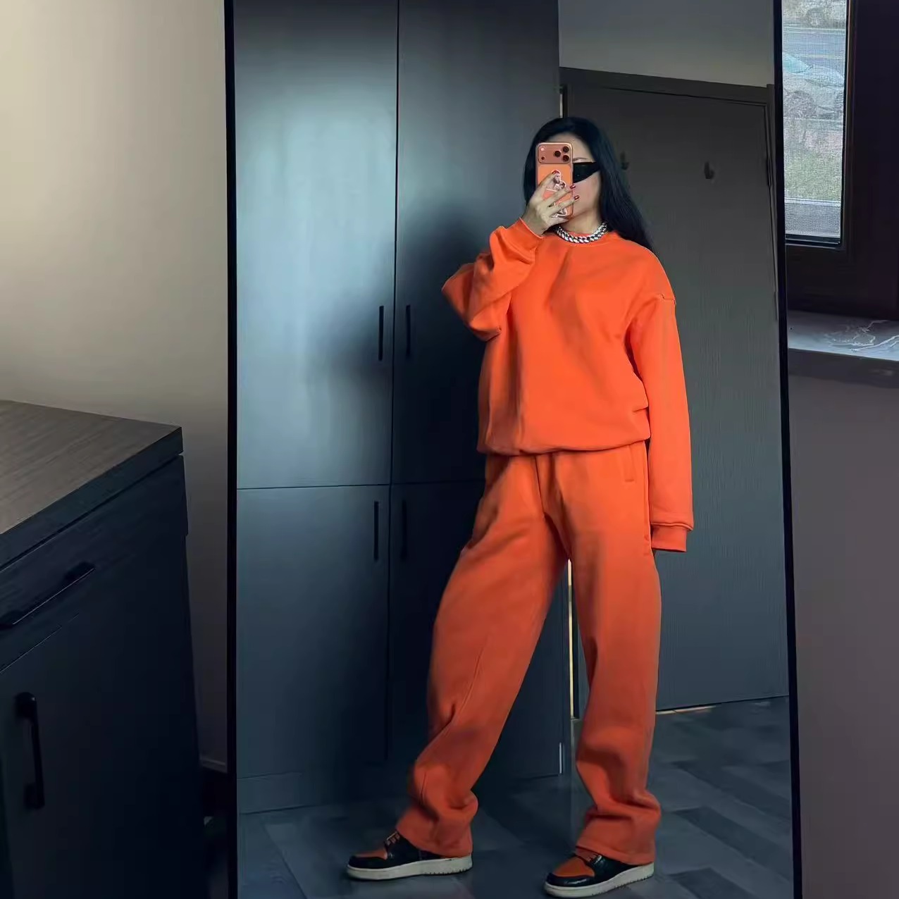 抓绒橘色圆领卫衣长裤卫裤套装