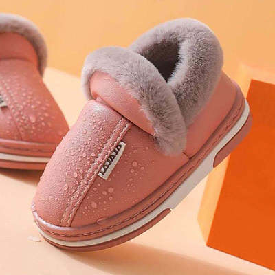 儿童棉拖鞋包跟冬季女童PU皮面防水小孩室内家居保暖男童宝宝棉鞋