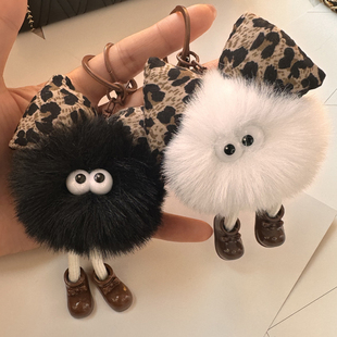 可爱獭兔毛绒复古奶花小步摇包包挂件汽车钥匙扣高级感皮草挂饰品