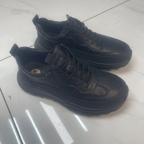 外你头层牛皮男鞋新款黑色休闲皮鞋软底透气百搭潮流运动鞋男单鞋