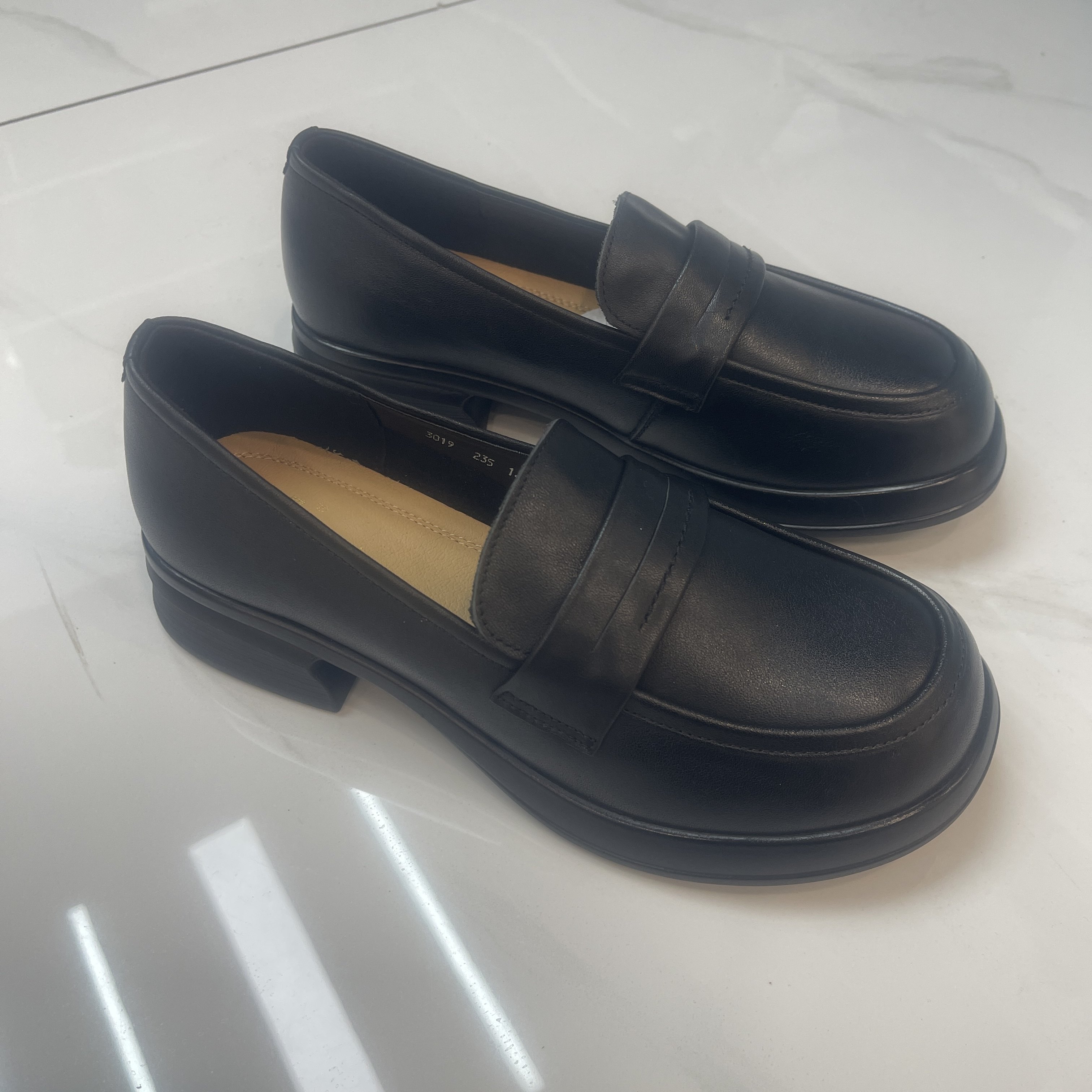 外贸厚底乐福鞋女真皮英伦风一脚蹬黑色小皮鞋休闲百搭粗跟女单鞋,女鞋,乐福鞋（豆豆鞋）,淘宝优惠券,粉丝福利购,淘宝优惠卷