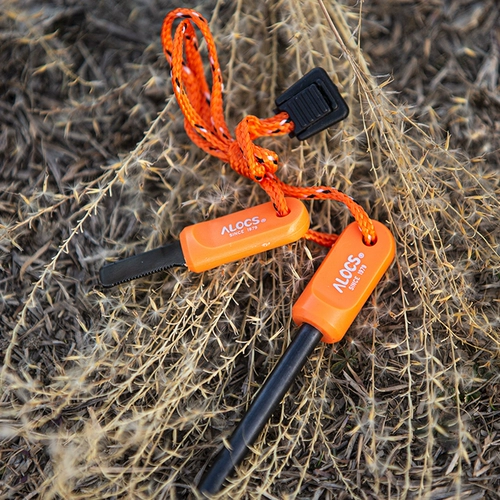 Ailuke alocs пожар в камне на открытом воздухе.