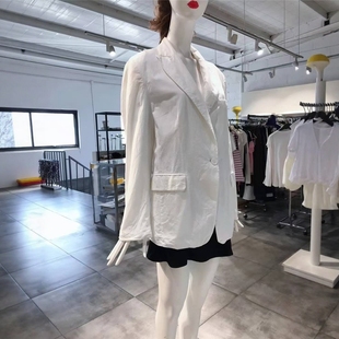 简约细棉洋装 MARTIN MARGIELA 885 外套 小L穿 MM6