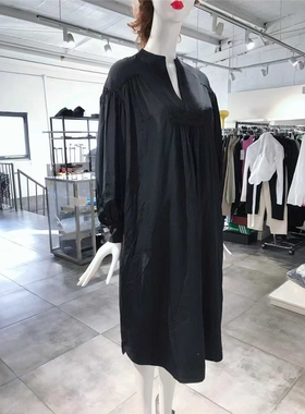 S-M穿 ULLA JOHNSON 黑色V领宽松休闲连衣裙 930