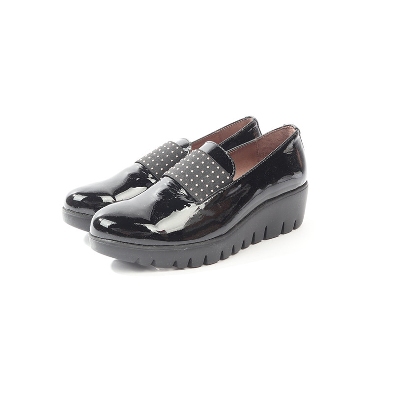 36码 WO0NDERS 小铆钉牛皮时装鞋 455,女鞋,深口单鞋,淘宝优惠券,粉丝福利购,淘宝优惠卷