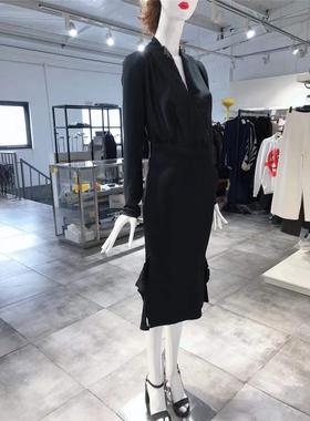 XS-S穿 ROLAND MOURET 优雅修身针织半裙 938