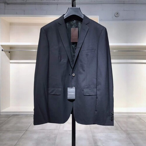 L-XL穿 TONELLO 男款经典细棉西服 710