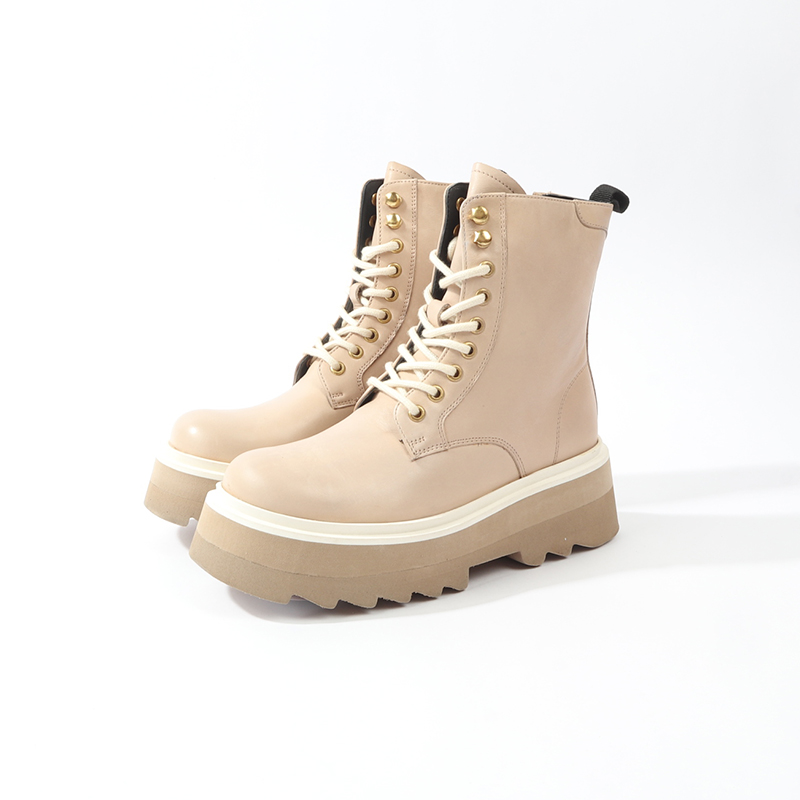 38码 AP0EPAZZA 米白色牛皮时装短靴 738